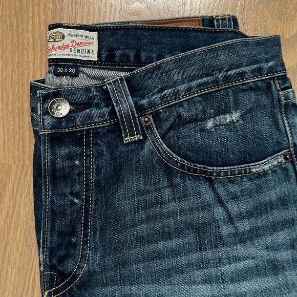 Fossil Men’s Selvedge Denim Jeans - Picture 2 of 7